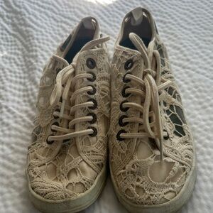Blowfish Malibu Lace Sneakers